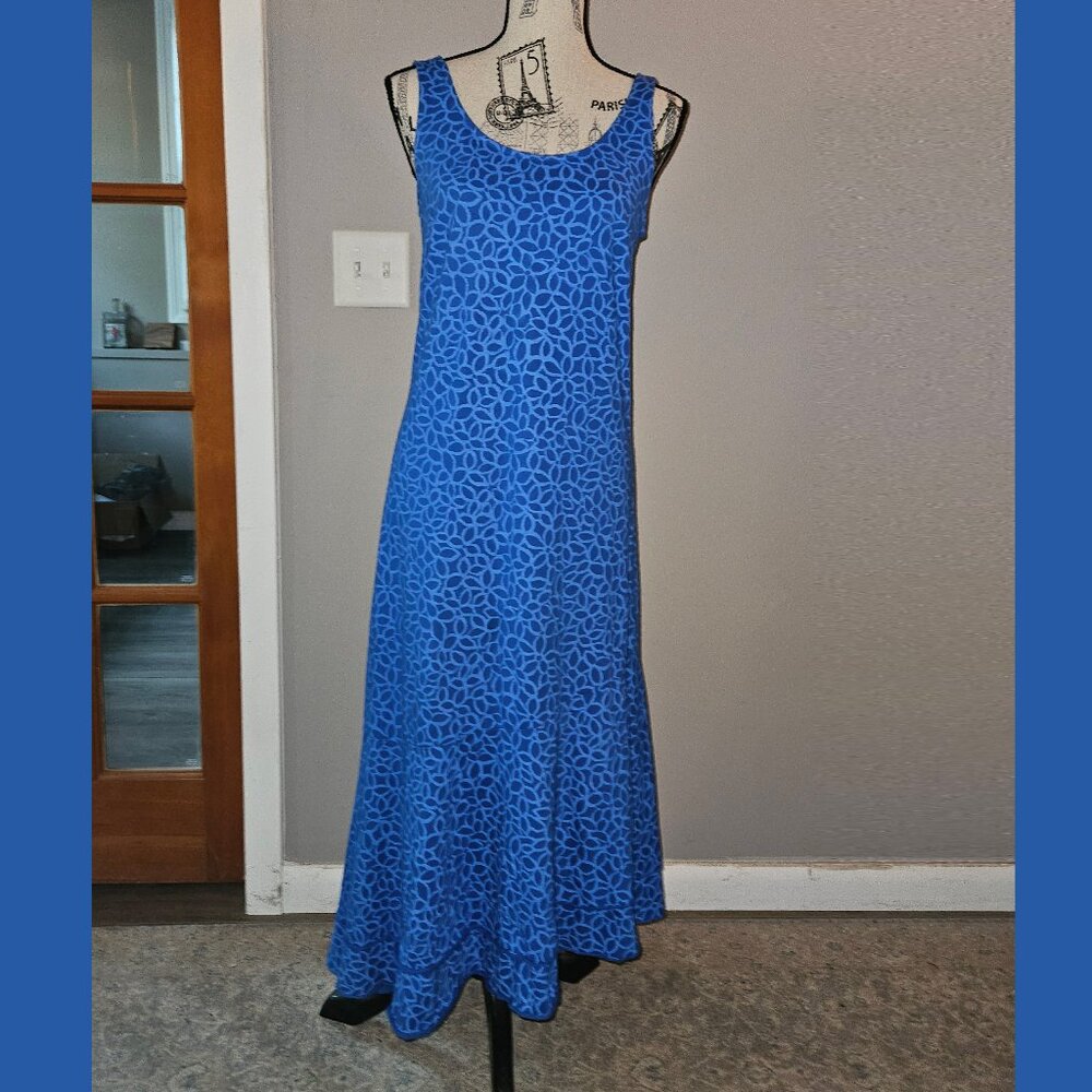 Fresh Produce Summer Maxi Dress - slight asymmetrical in blue pattern - Small